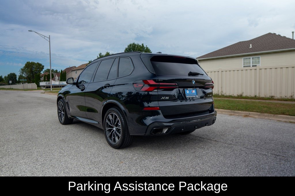 Used 2026 BMW X5 xDrive40i w/ M Sport Package AWD/4WD image 6