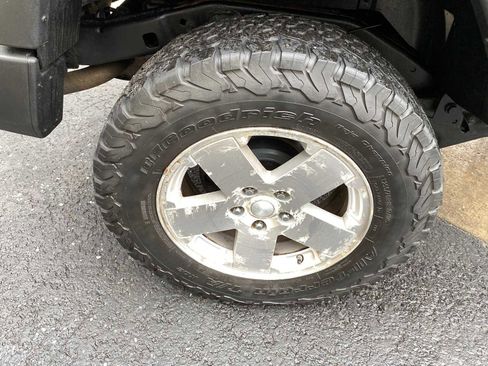 Used 2015 Jeep Wrangler Unlimited Sport w/ Quick Order Package 23S image 36