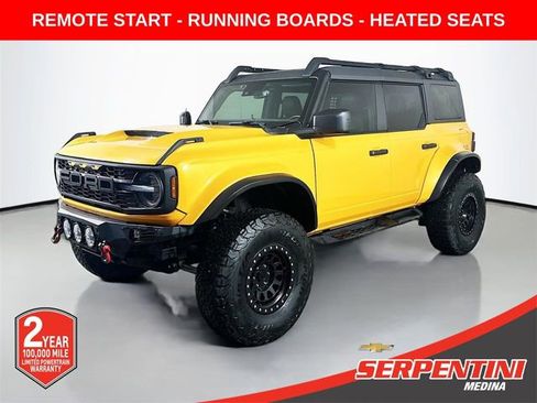Used 2022 Ford Bronco Badlands image 1