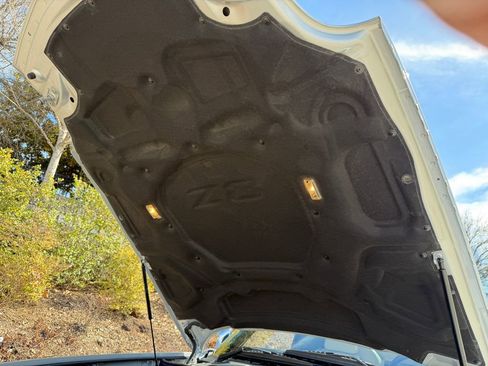 Used 2000 BMW Z8 image 63