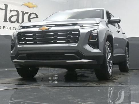 New 2026 Chevrolet Equinox LT w/ Safety and Technology Package FWD image 34