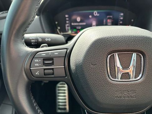 Used 2023 Honda Accord Sport image 27