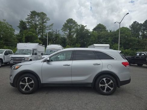 Used 2018 Kia Sorento EX w/ EX Advanced Touring Package FWD image 5