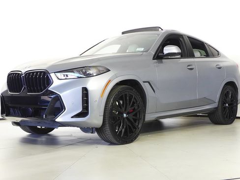 Used 2024 BMW X6 xDrive40i w/ M Sport Professional Package AWD/4WD image 2