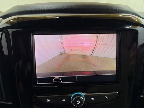 Used 2023 Chevrolet Traverse LS AWD/4WD image 66
