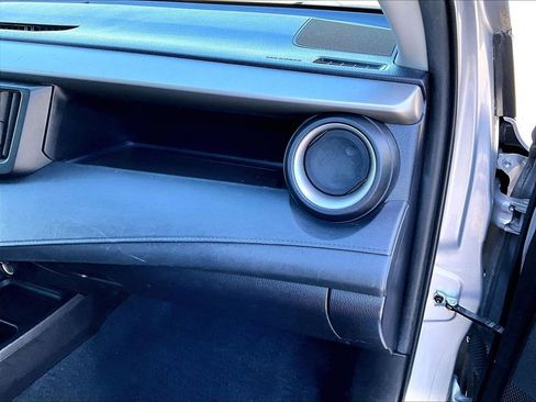 Used 2017 Toyota RAV4 LE w/ Carpet Mat Package AWD/4WD image 13