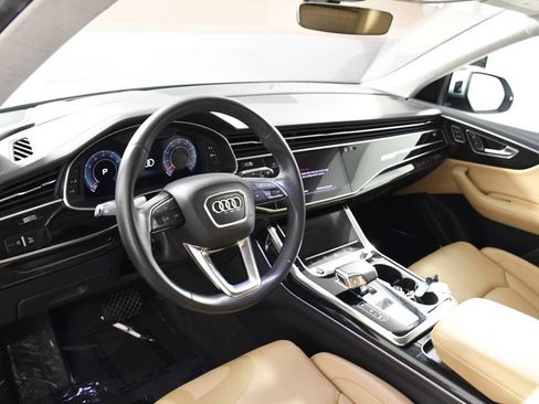 Used 2023 Audi Q8 Prestige AWD/4WD image 12