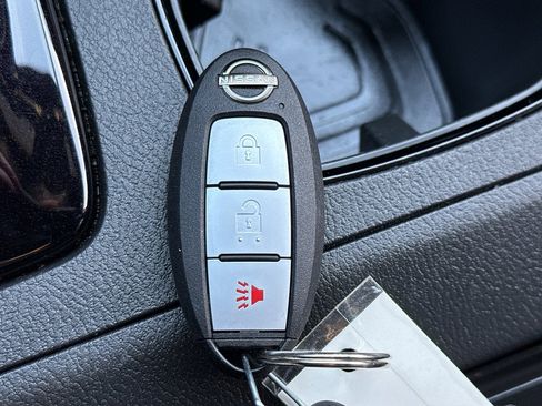 Certified 2024 Nissan Frontier PRO-4X w/ Off-Road Protection Package image 34