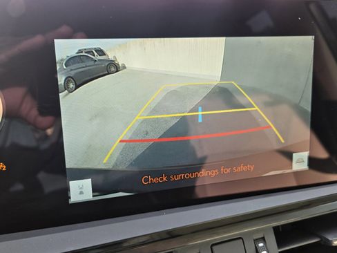 Certified 2025 Lexus ES 350 w/ Premium Package image 15