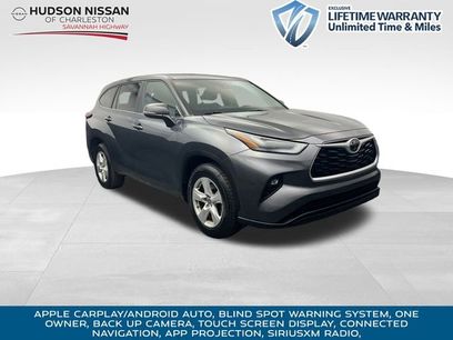 Used 2024 Toyota Highlander LE