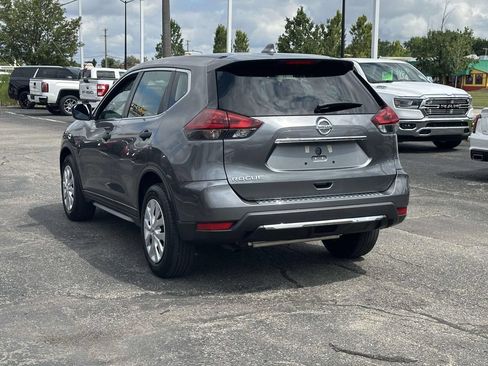 Used 2020 Nissan Rogue S FWD image 6
