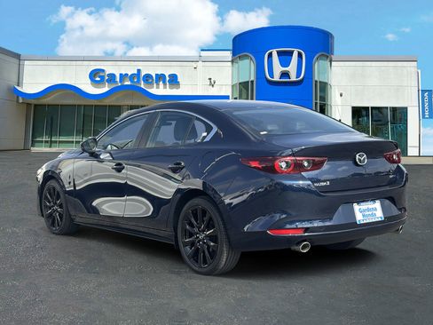 Used 2024 MAZDA MAZDA3 s FWD image 4