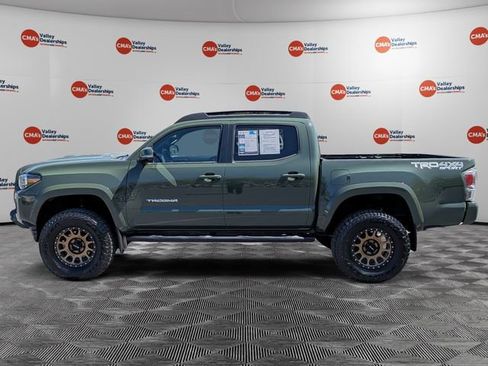 Used 2021 Toyota Tacoma TRD Sport w/ Technology Package image 8