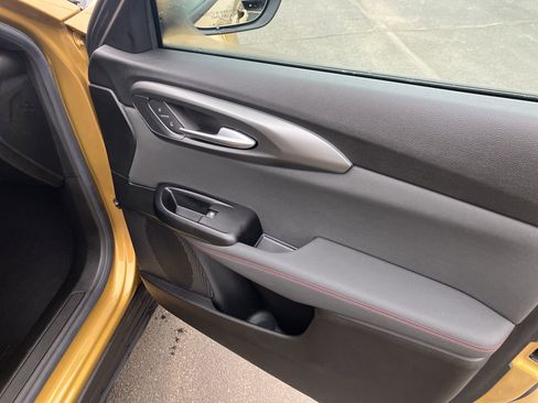 Used 2024 Dodge Hornet R/T image 9