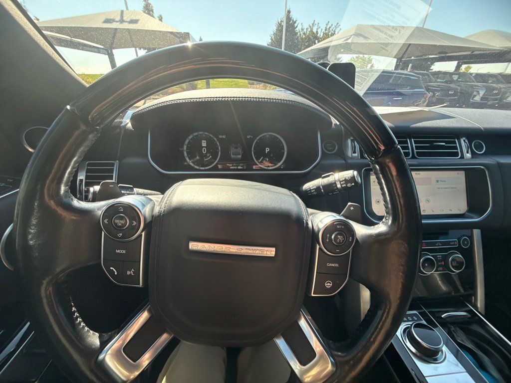 Used 2017 Land Rover Range Rover HSE AWD/4WD image 17