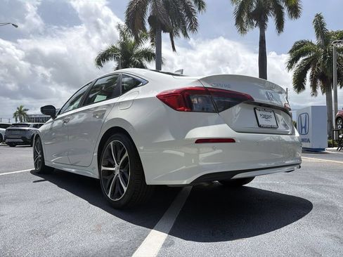 Certified 2024 Honda Civic Touring image 18