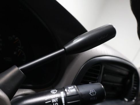 Used 2004 Toyota Tundra SR5 image 31