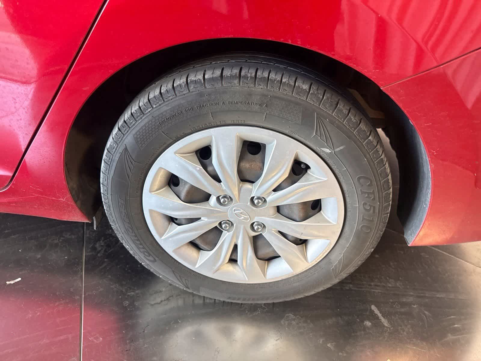 Used 2021 Hyundai Accent SE FWD image 10