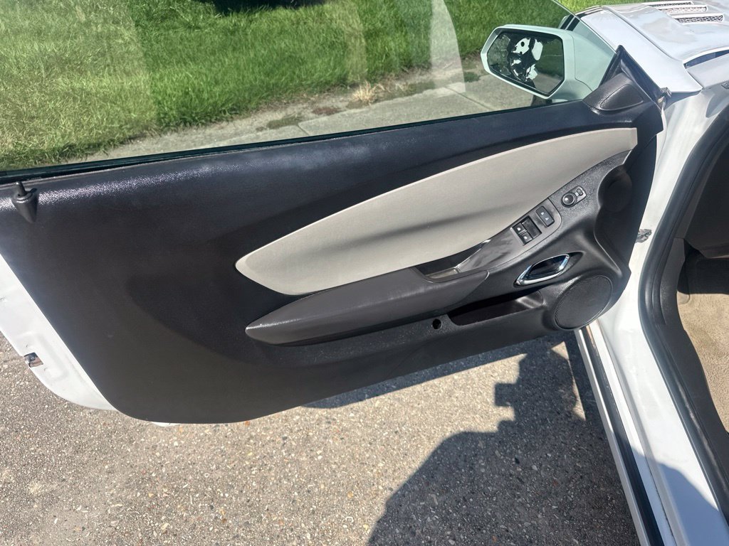 Used 2014 Chevrolet Camaro LS RWD image 7