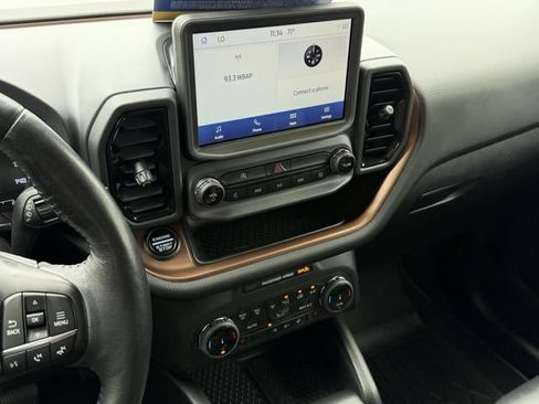 Used 2023 Ford Bronco Sport Outer Banks AWD/4WD image 19