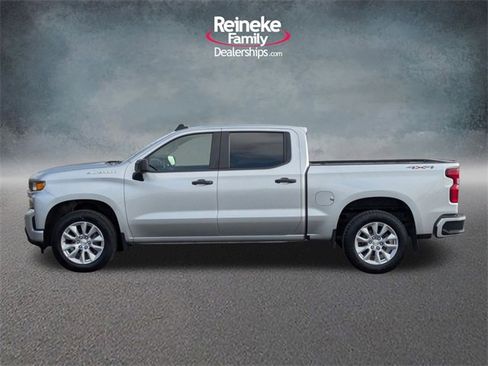 Used 2022 Chevrolet Silverado 1500 Custom image 9