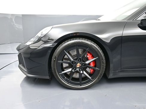 Certified 2026 Porsche 911 Carrera 4 GTS image 12