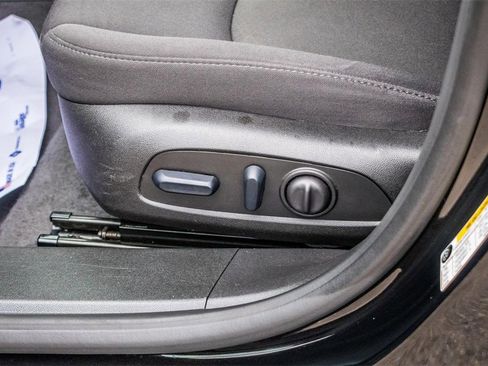 Used 2024 Chevrolet Malibu LT image 20