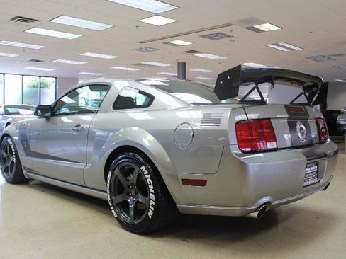 Used 2008 Ford Mustang GT RWD image 5