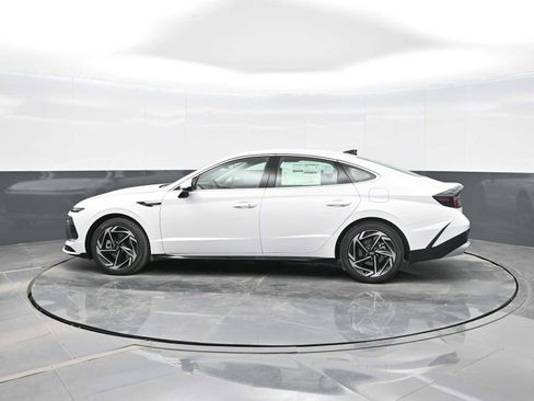 New 2026 Hyundai Sonata SEL image 5