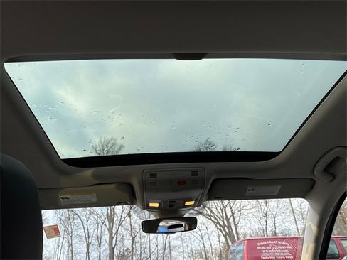 Certified 2023 Volkswagen Jetta SE image 26