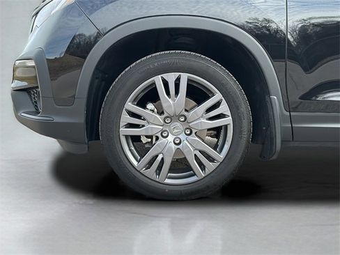 Certified 2022 Honda Pilot Sport image 4