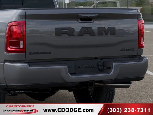 New 2026 RAM 2500 Laramie AWD/4WD image 13
