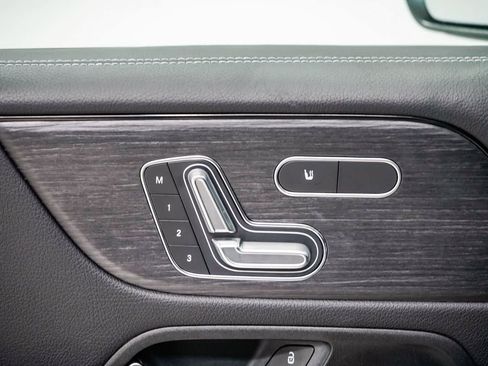 Used 2026 Mercedes-Benz GLB 250 image 19