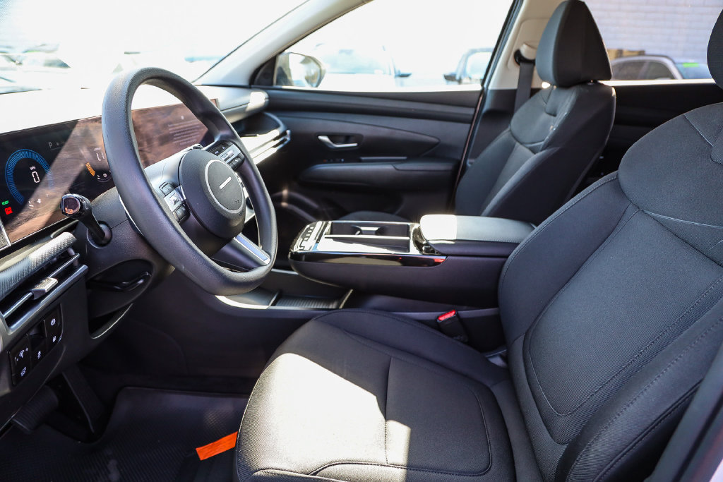 Used 2025 Hyundai Tucson SEL AWD/4WD image 18