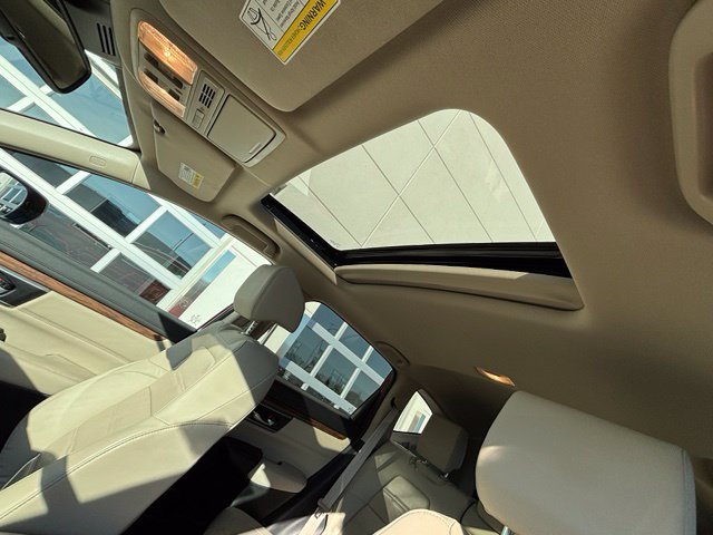 Used 2018 Honda CR-V Touring image 12