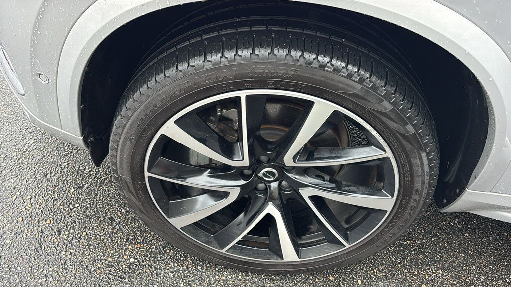 Certified 2023 Volvo XC90 B5 Plus w/ Protection Package Premier AWD/4WD image 32