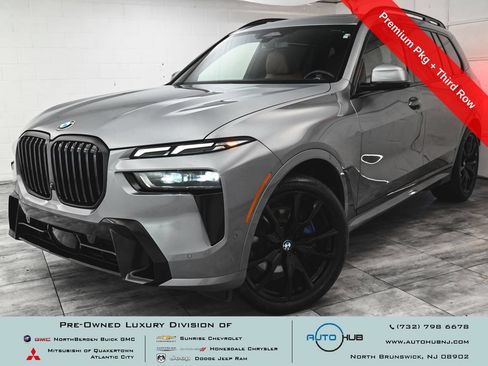 Used 2023 BMW X7 xDrive40i w/ M Sport Package AWD/4WD image 1
