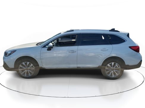 Used 2019 Subaru Outback 3.6R Touring w/ Popular Package #3A image 3