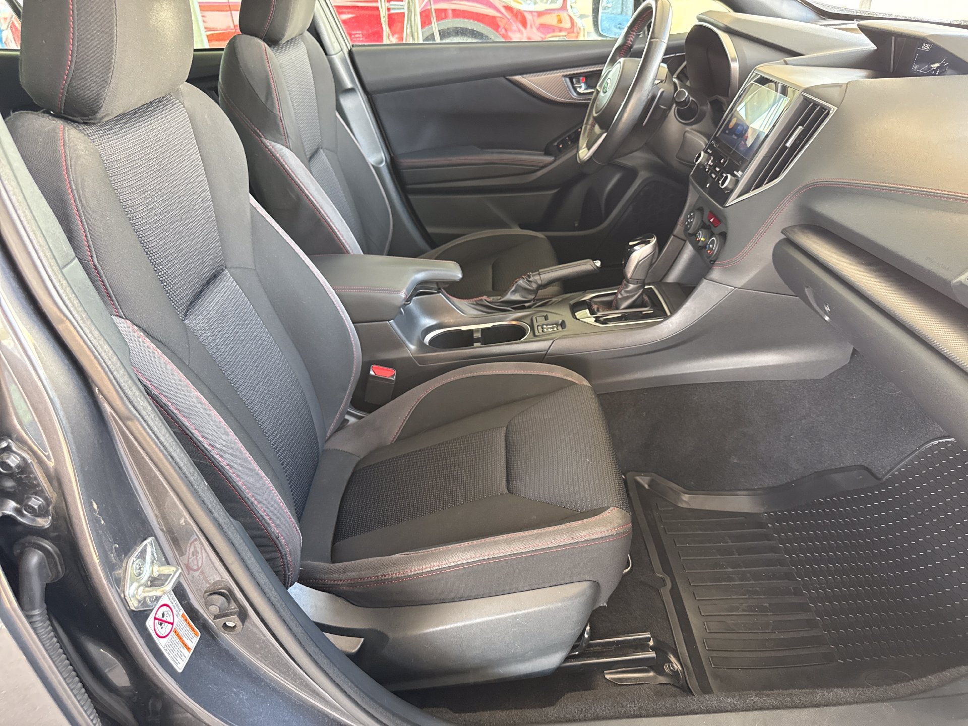 Used 2019 Subaru Impreza 2.0i Sport w/ Popular Package #2 AWD/4WD image 16