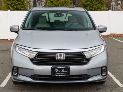 Used 2023 Honda Odyssey EX-L image 2