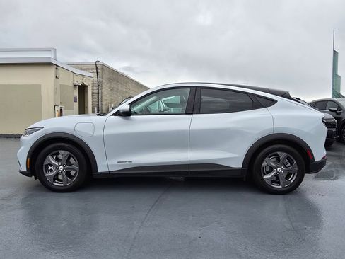 Used 2021 Ford Mustang Mach-E Select image 6