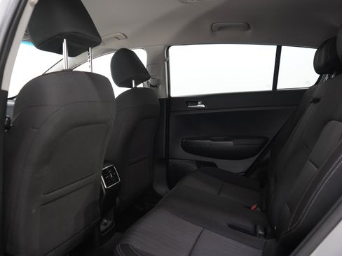 Used 2021 Kia Sportage LX FWD image 19