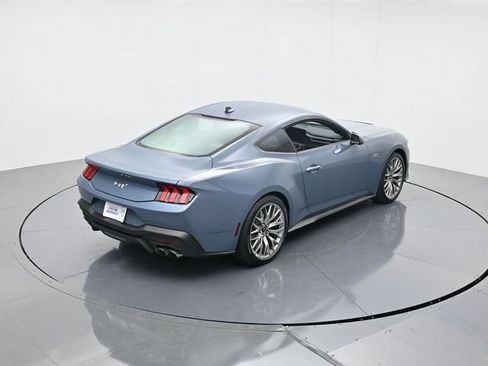Used 2025 Ford Mustang GT Premium RWD image 39