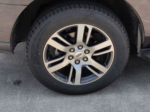 Used 2024 Ford Expedition Limited RWD image 28