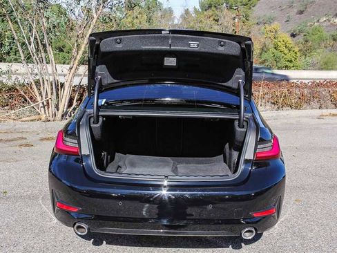 Used 2022 BMW 330i Sedan w/ Premium Package 2 image 25