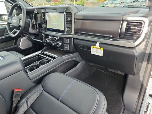 New 2026 Ford F250 Platinum image 33