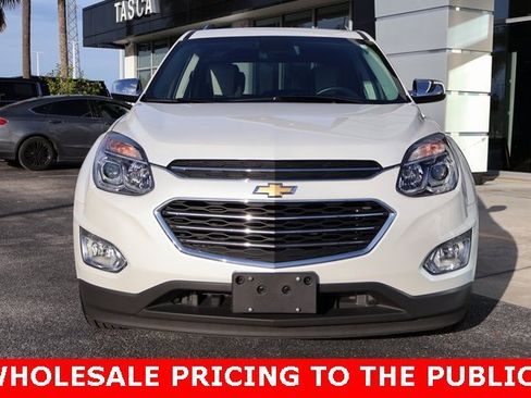 Used 2017 Chevrolet Equinox Premier w/ Enhanced Convenience Package image 3