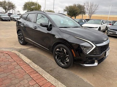 Certified 2023 Kia Sportage SX image 4