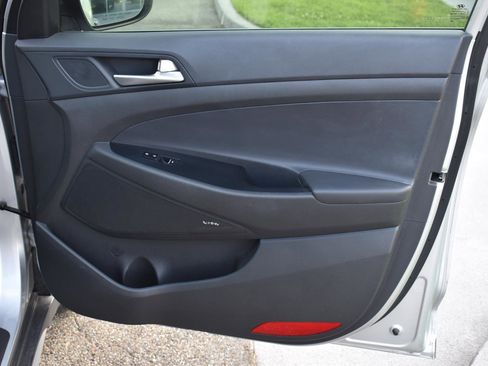 Used 2019 Hyundai Tucson Limited FWD image 59