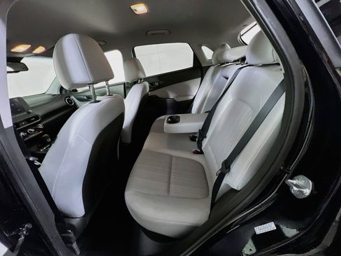 Used 2023 Hyundai Kona SEL w/ Cargo Package image 22